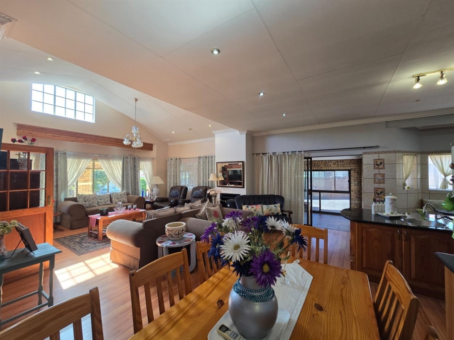 5 Bedroom Property for Sale in Midlands Estate Mpumalanga