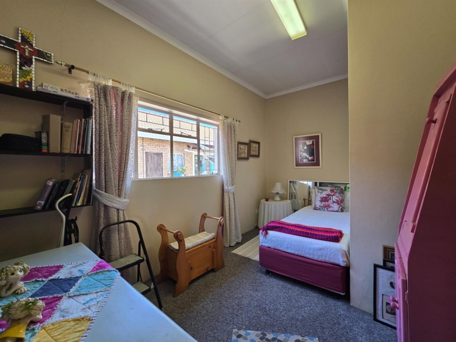 5 Bedroom Property for Sale in Midlands Estate Mpumalanga