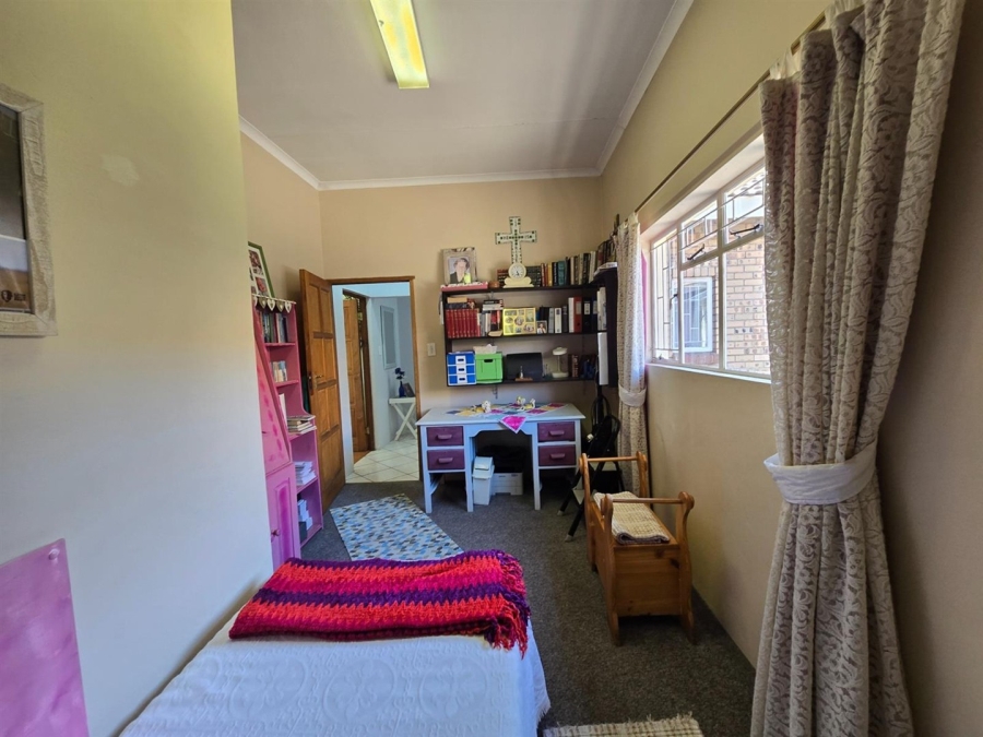 5 Bedroom Property for Sale in Midlands Estate Mpumalanga