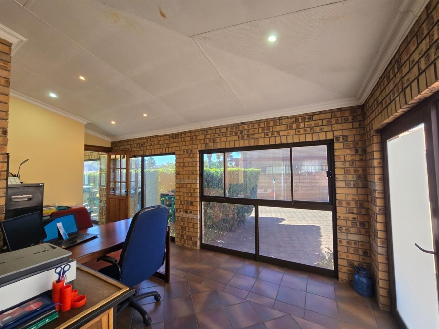 5 Bedroom Property for Sale in Midlands Estate Mpumalanga