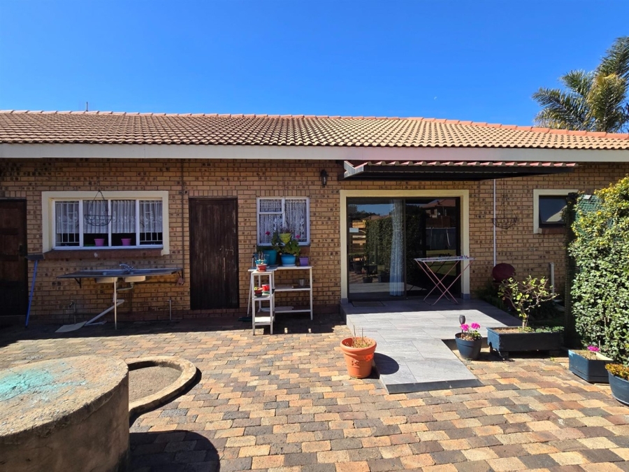 5 Bedroom Property for Sale in Midlands Estate Mpumalanga