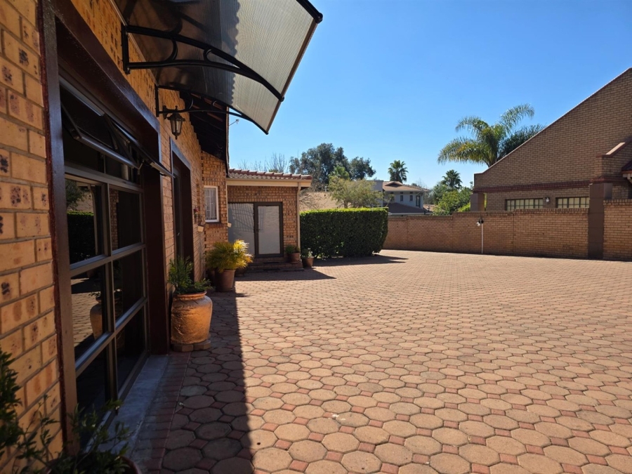 5 Bedroom Property for Sale in Midlands Estate Mpumalanga