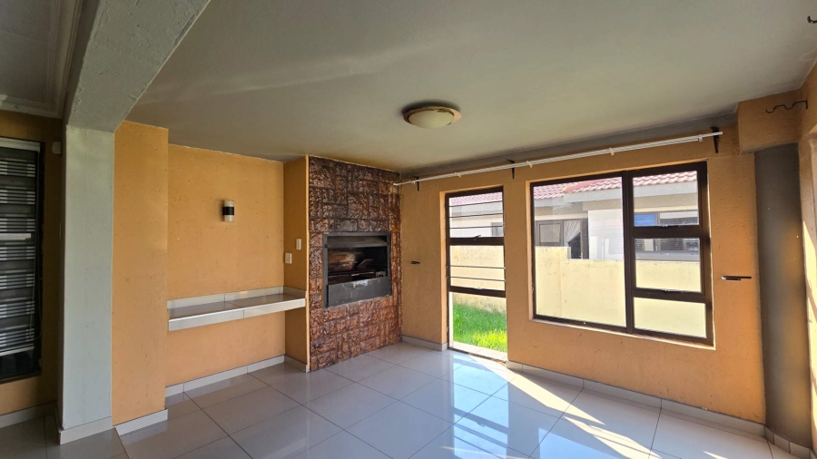 3 Bedroom Property for Sale in Ben Fleur Mpumalanga