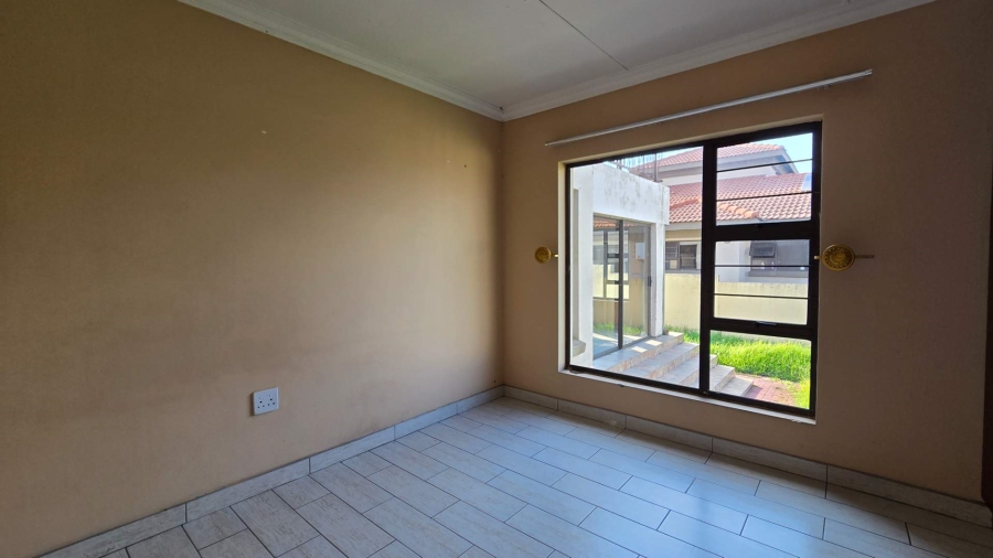 3 Bedroom Property for Sale in Ben Fleur Mpumalanga
