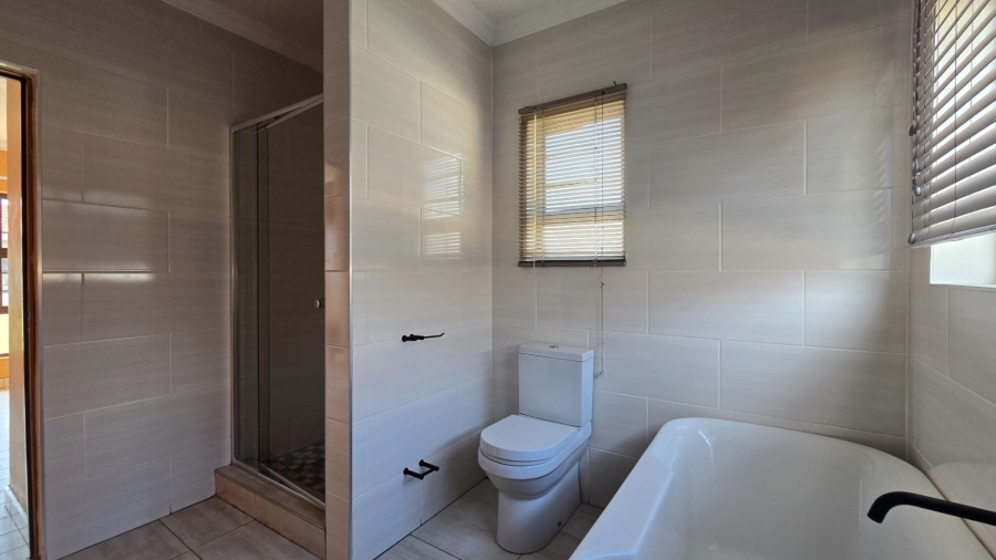 3 Bedroom Property for Sale in Ben Fleur Mpumalanga