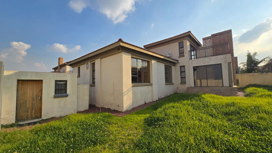 3 Bedroom Property for Sale in Ben Fleur Mpumalanga