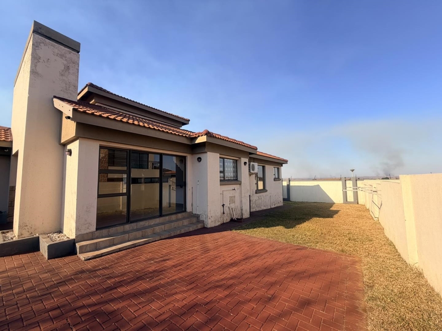 3 Bedroom Property for Sale in Ben Fleur Mpumalanga
