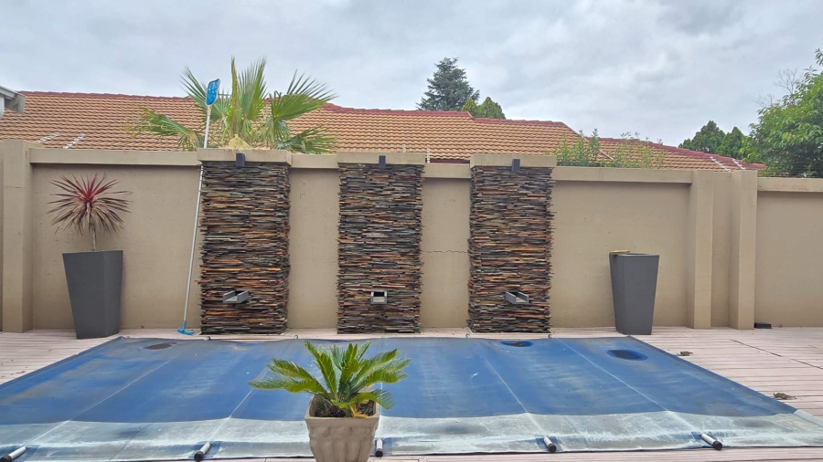 6 Bedroom Property for Sale in Groenkol Mpumalanga