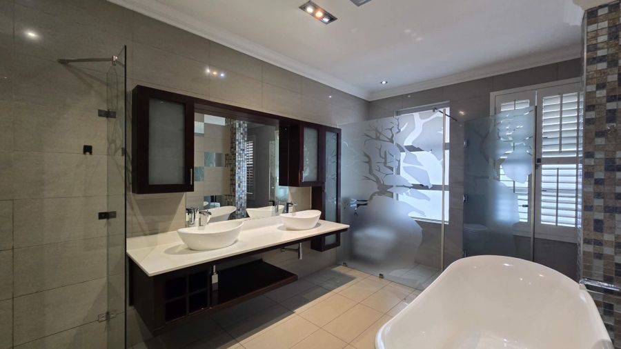 6 Bedroom Property for Sale in Groenkol Mpumalanga
