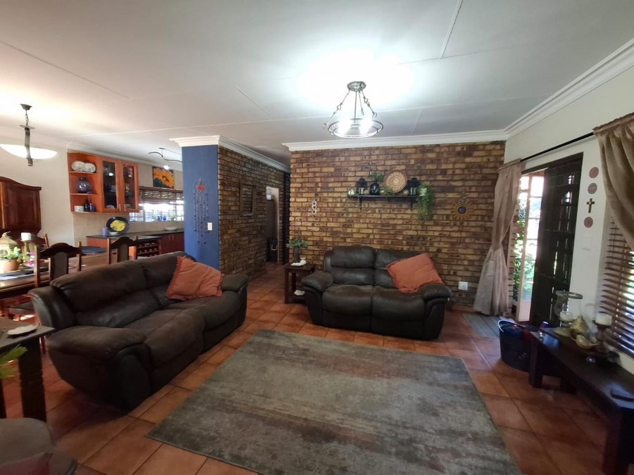 3 Bedroom Property for Sale in Aerorand Mpumalanga