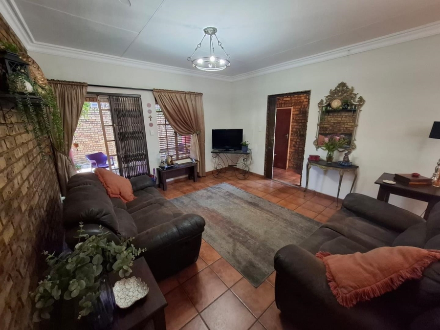 3 Bedroom Property for Sale in Aerorand Mpumalanga