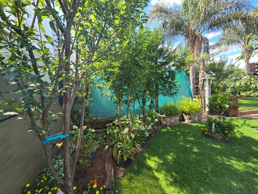 5 Bedroom Property for Sale in Aerorand Mpumalanga