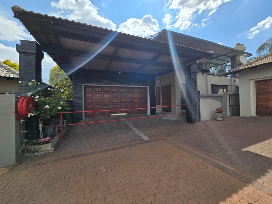 5 Bedroom Property for Sale in Aerorand Mpumalanga