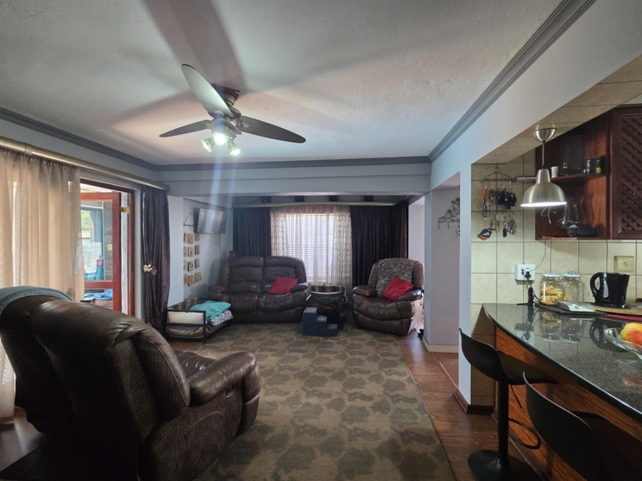 5 Bedroom Property for Sale in Aerorand Mpumalanga