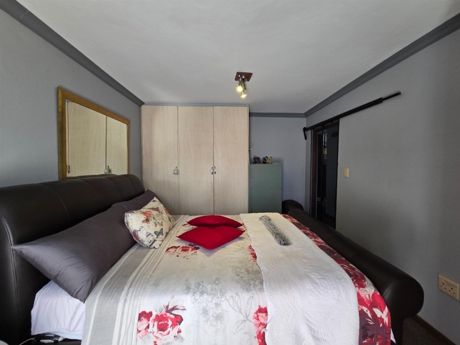 5 Bedroom Property for Sale in Aerorand Mpumalanga