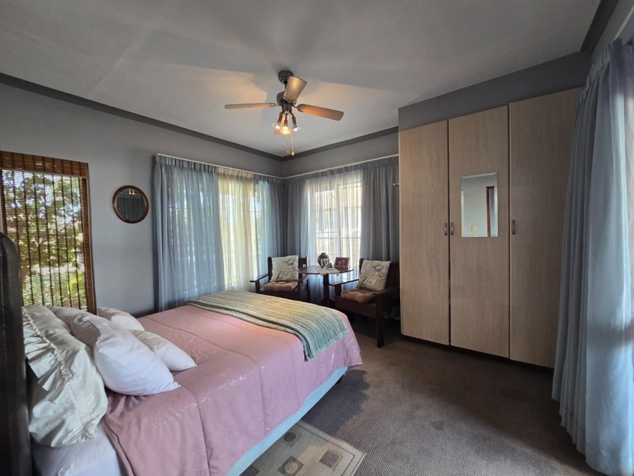 5 Bedroom Property for Sale in Aerorand Mpumalanga