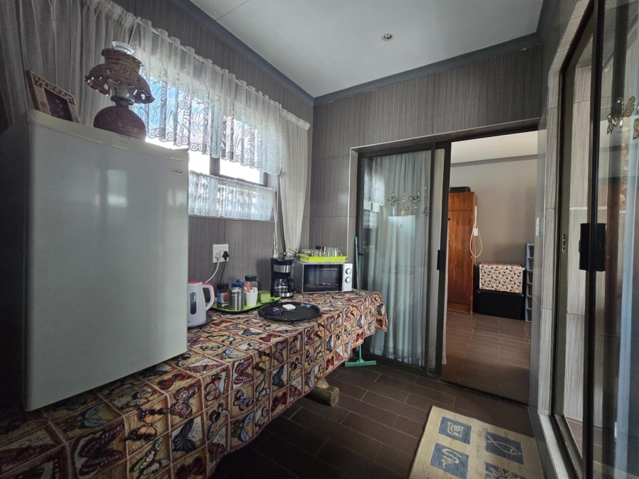 5 Bedroom Property for Sale in Aerorand Mpumalanga