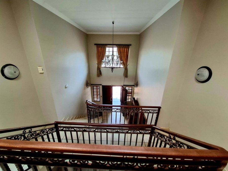 6 Bedroom Property for Sale in Aerorand Mpumalanga