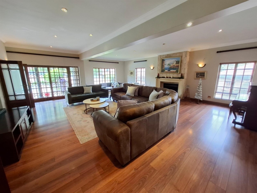 6 Bedroom Property for Sale in Aerorand Mpumalanga