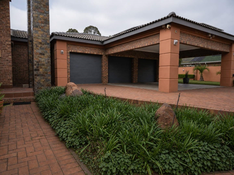 4 Bedroom Property for Sale in Clubville Mpumalanga