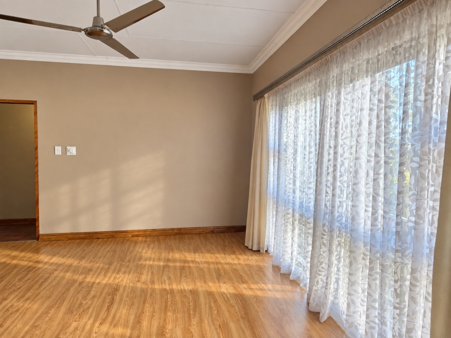 4 Bedroom Property for Sale in Clubville Mpumalanga