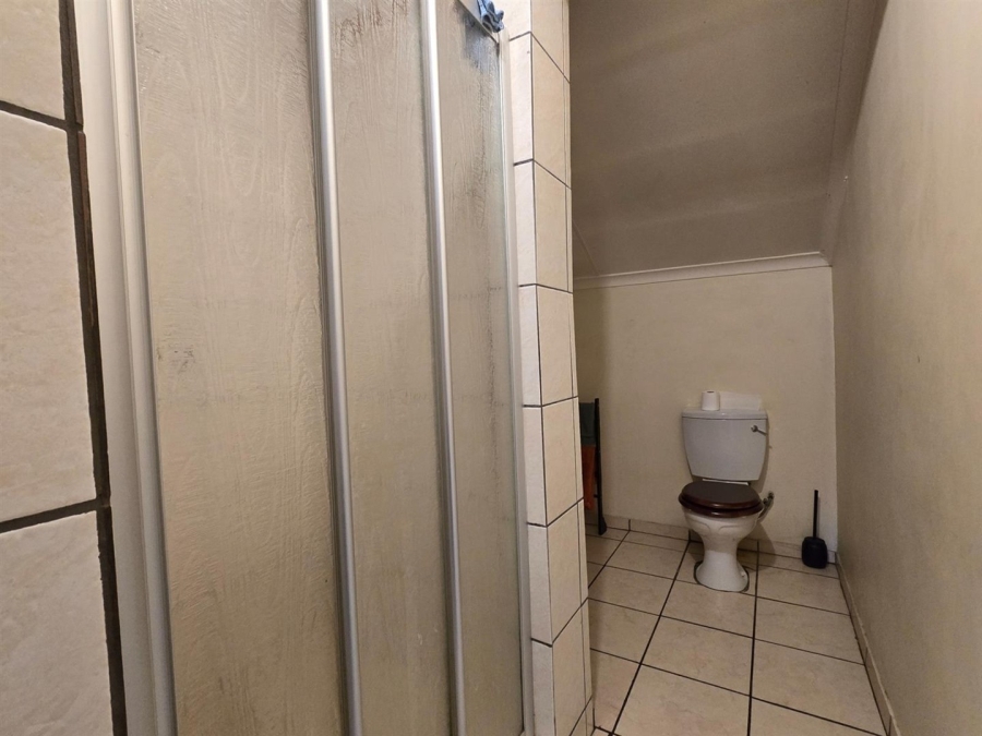 8 Bedroom Property for Sale in Aerorand Mpumalanga