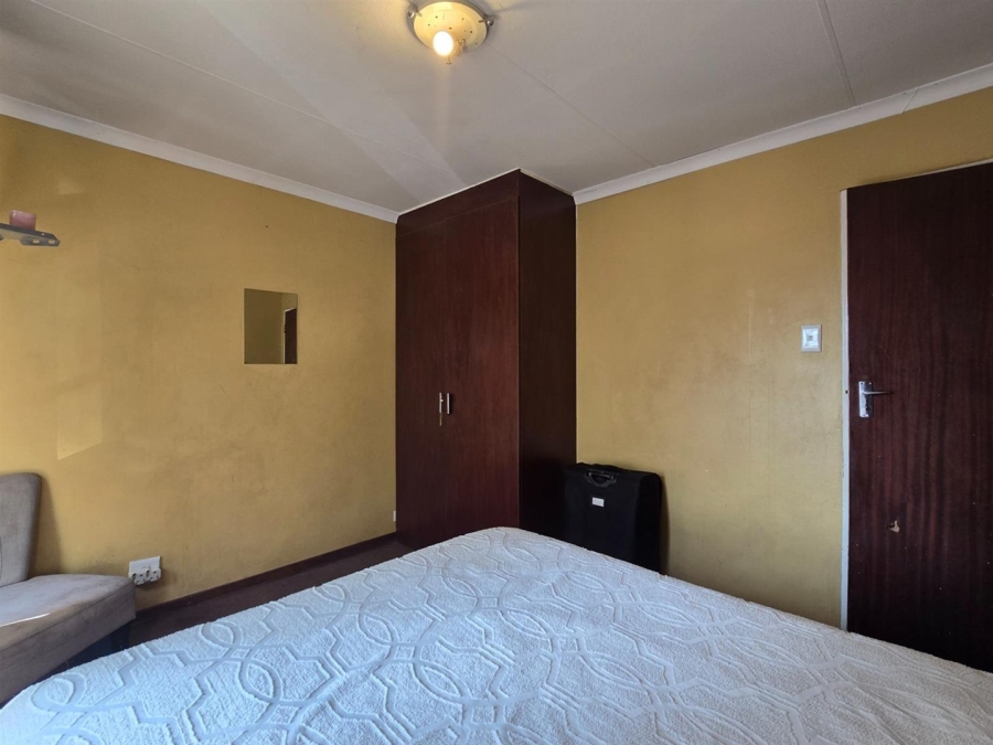 8 Bedroom Property for Sale in Aerorand Mpumalanga