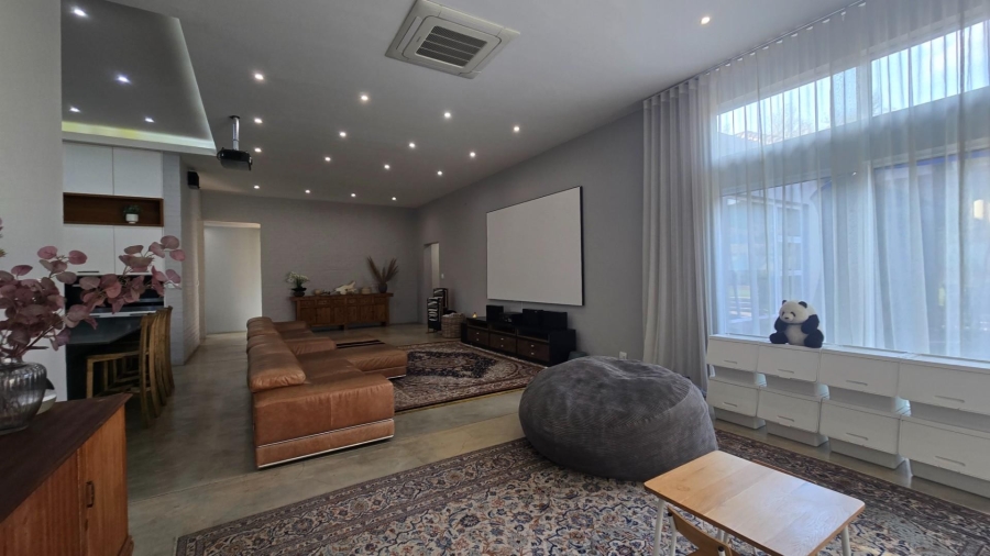 4 Bedroom Property for Sale in Aerorand Mpumalanga