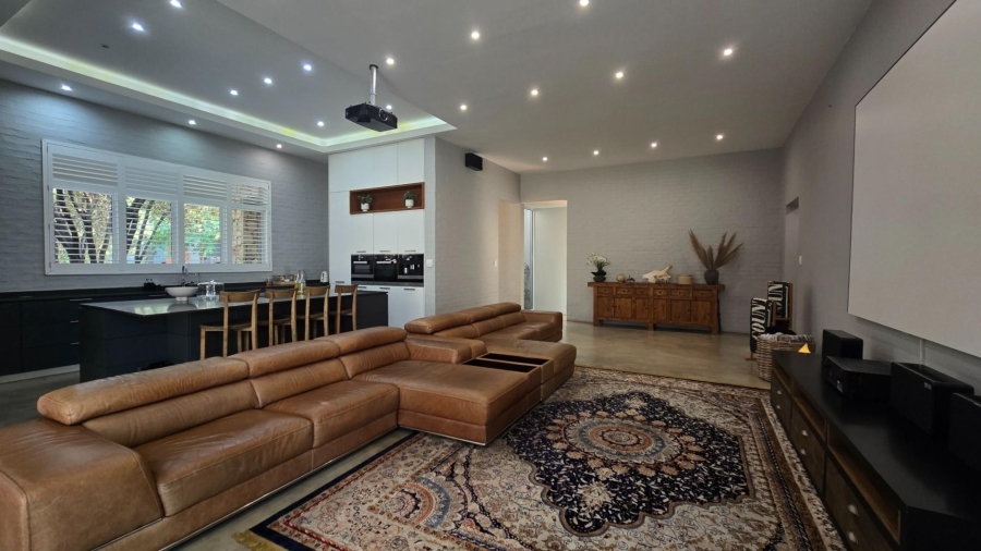 4 Bedroom Property for Sale in Aerorand Mpumalanga