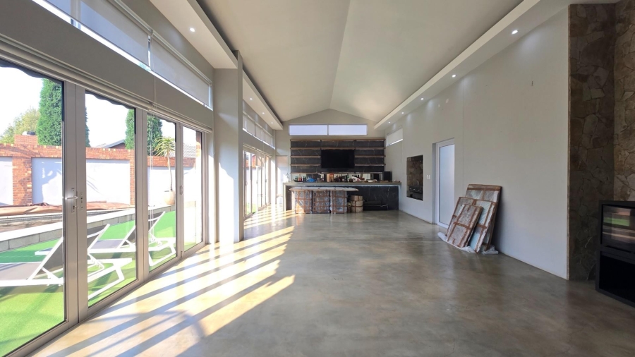 4 Bedroom Property for Sale in Aerorand Mpumalanga
