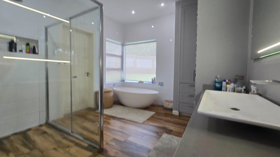 4 Bedroom Property for Sale in Aerorand Mpumalanga