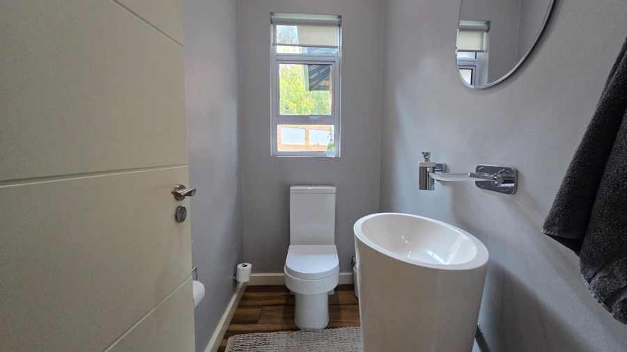 4 Bedroom Property for Sale in Aerorand Mpumalanga