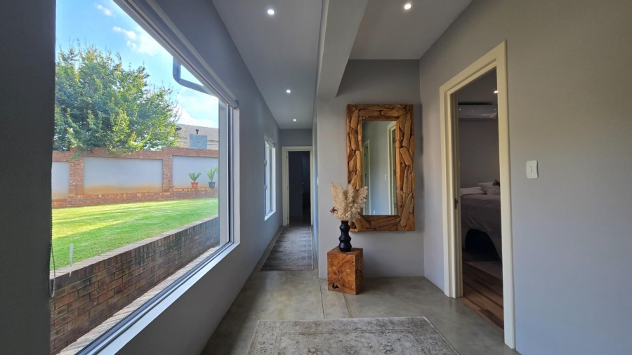 4 Bedroom Property for Sale in Aerorand Mpumalanga