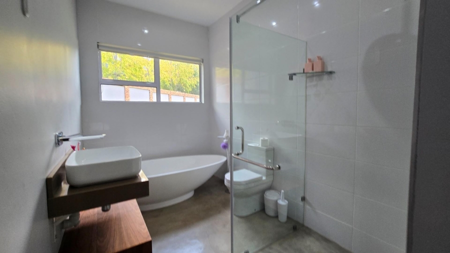 4 Bedroom Property for Sale in Aerorand Mpumalanga