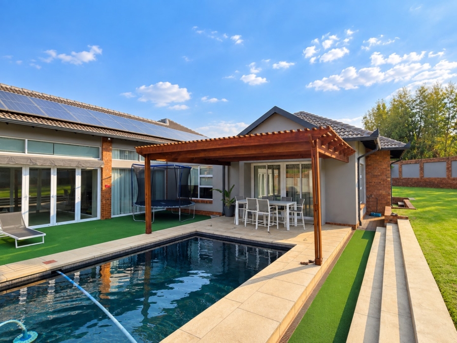 4 Bedroom Property for Sale in Aerorand Mpumalanga