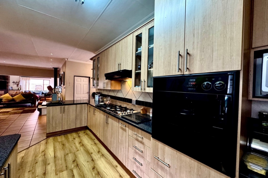 3 Bedroom Property for Sale in Aerorand Mpumalanga