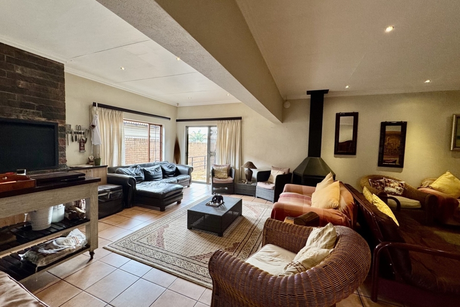 3 Bedroom Property for Sale in Aerorand Mpumalanga