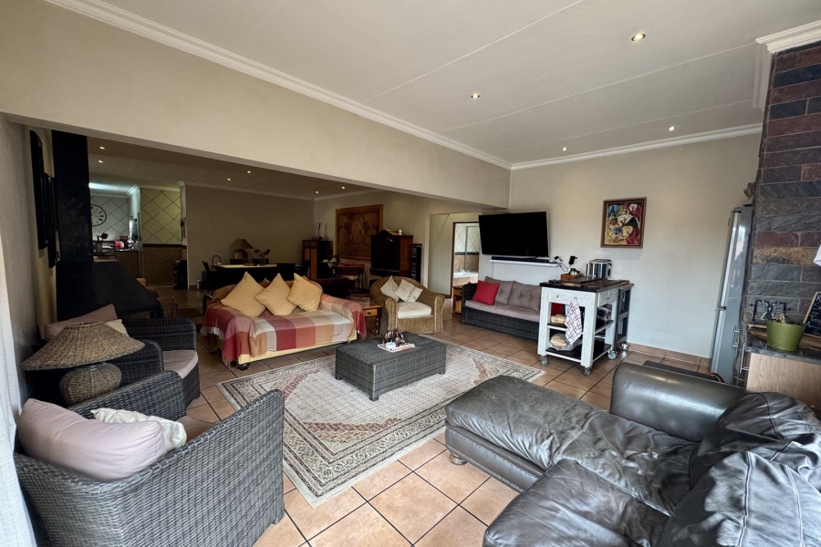 3 Bedroom Property for Sale in Aerorand Mpumalanga