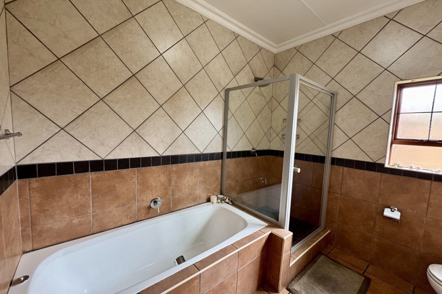3 Bedroom Property for Sale in Aerorand Mpumalanga