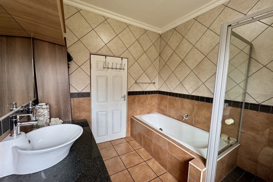 3 Bedroom Property for Sale in Aerorand Mpumalanga