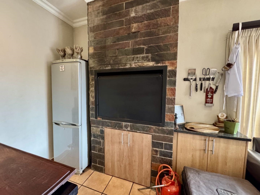 3 Bedroom Property for Sale in Aerorand Mpumalanga