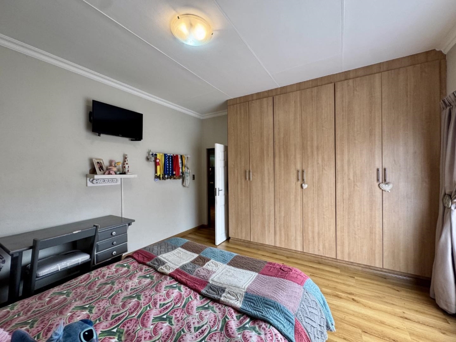 3 Bedroom Property for Sale in Aerorand Mpumalanga