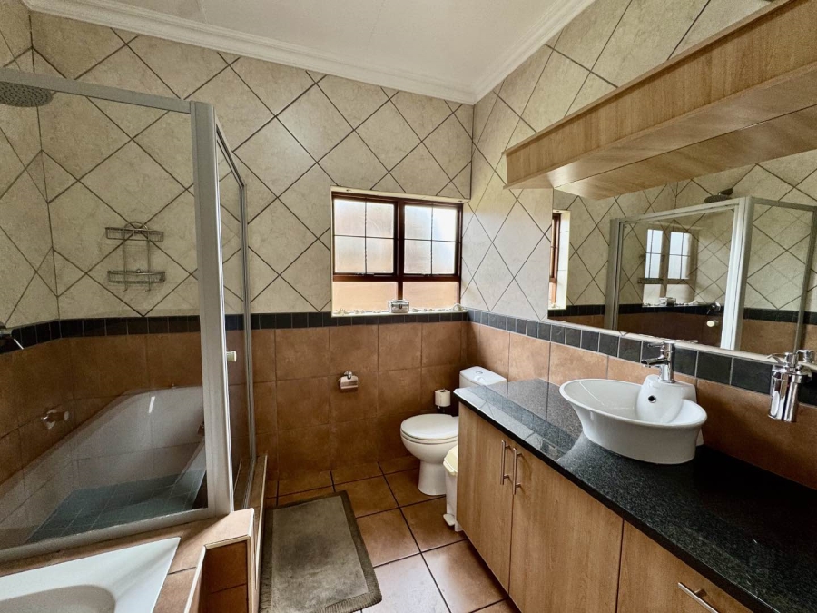 3 Bedroom Property for Sale in Aerorand Mpumalanga