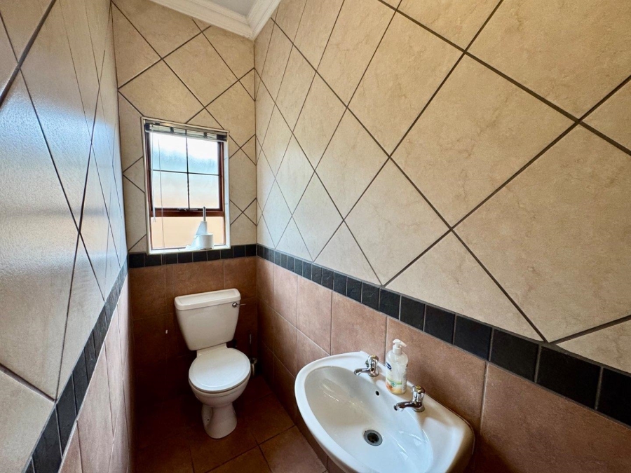 3 Bedroom Property for Sale in Aerorand Mpumalanga