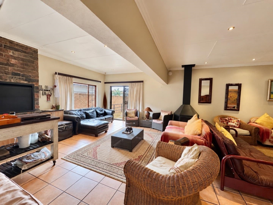 3 Bedroom Property for Sale in Aerorand Mpumalanga