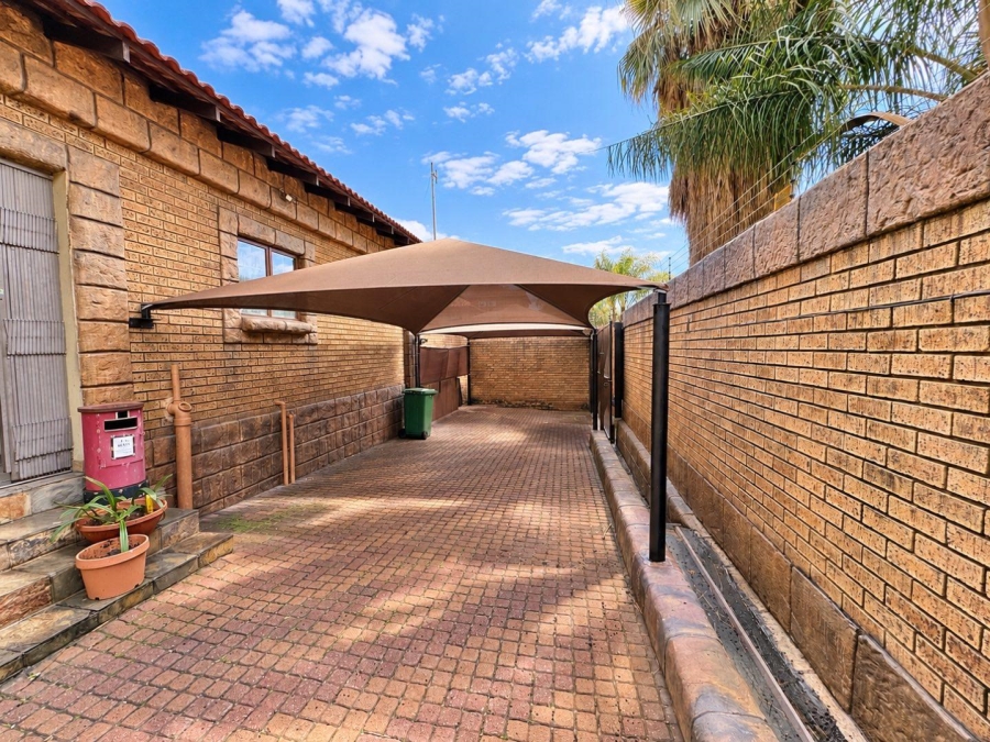 3 Bedroom Property for Sale in Aerorand Mpumalanga