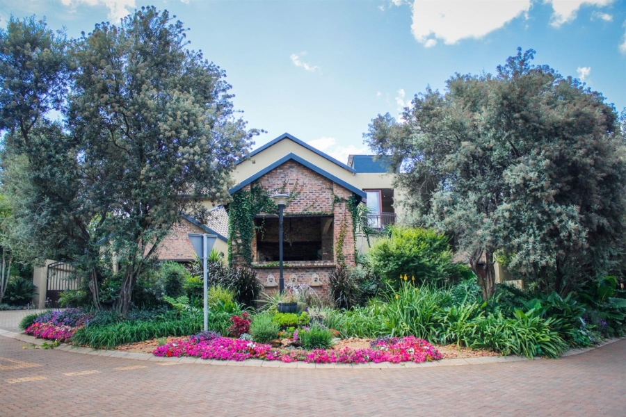 5 Bedroom Property for Sale in Aerorand Mpumalanga