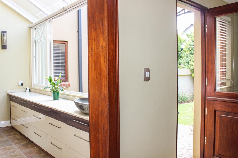 5 Bedroom Property for Sale in Aerorand Mpumalanga