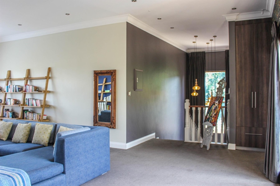 5 Bedroom Property for Sale in Aerorand Mpumalanga