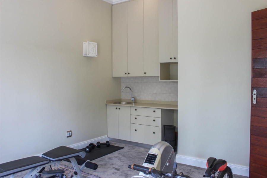 5 Bedroom Property for Sale in Aerorand Mpumalanga